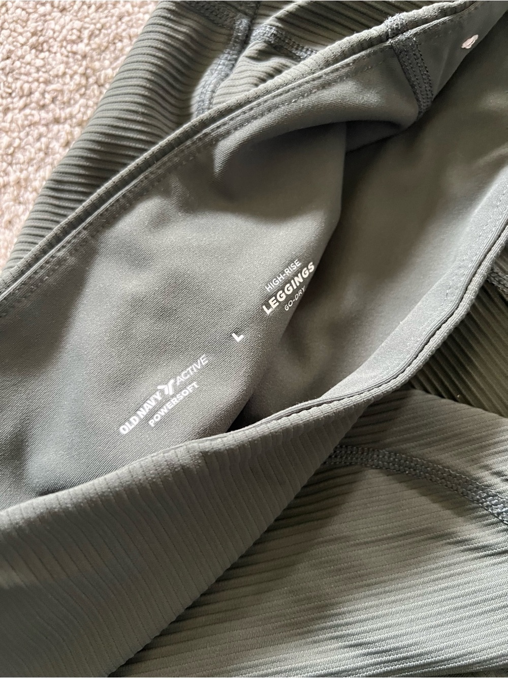 Old Navy Active High-Rise Leggings - Olive Green